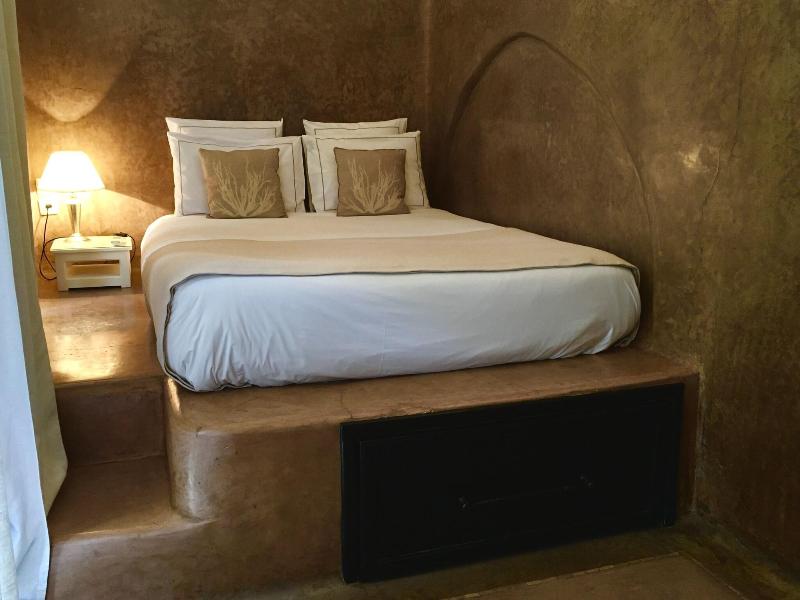 Riad Tawargit - Oda
