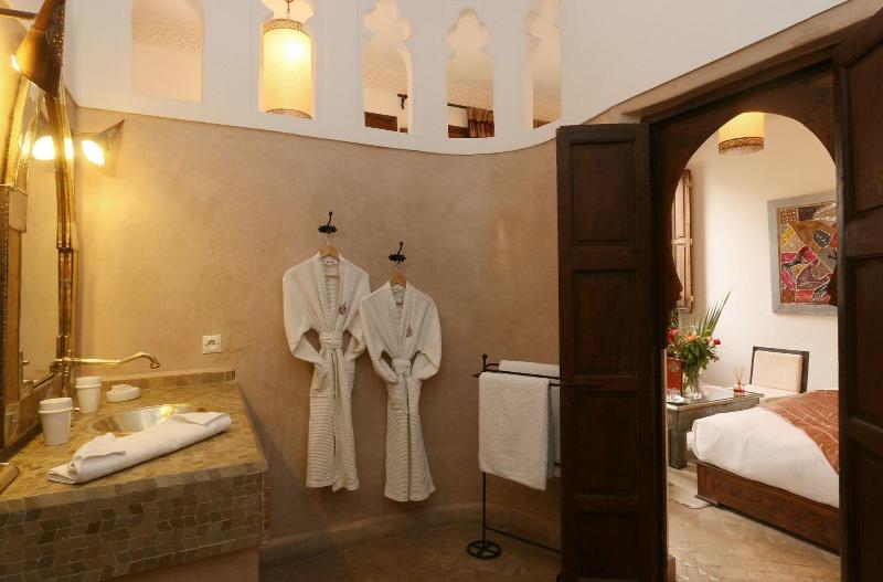 Riad Pachavana - Oda