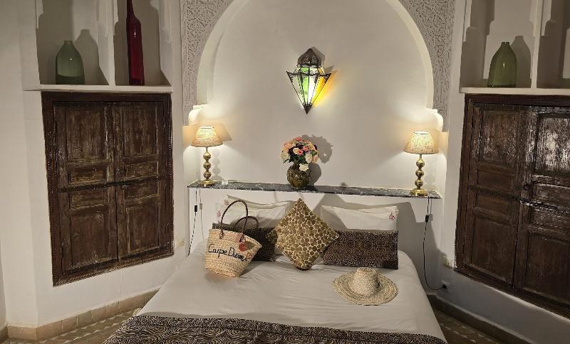Riad Pachavana - Oda