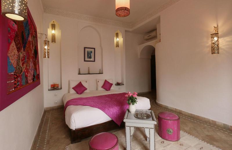 Riad Pachavana - Oda