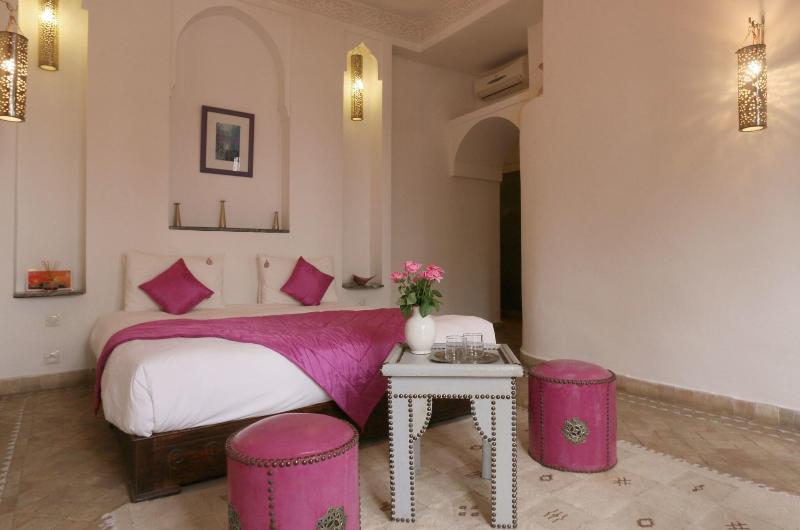 Riad Pachavana - Oda