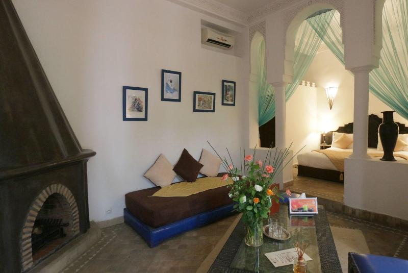 Riad Pachavana - Oda