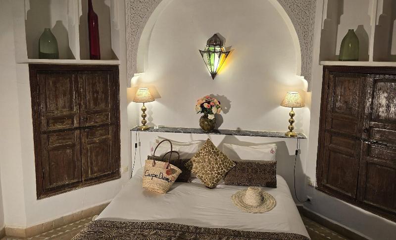Riad Pachavana - Oda