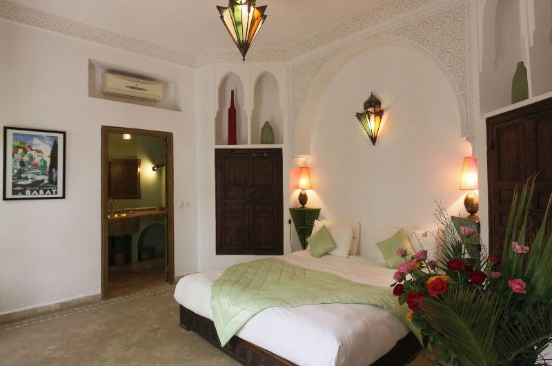 Riad Pachavana - Oda