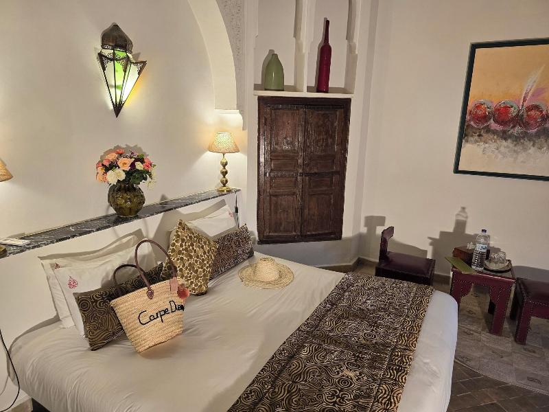 Riad Pachavana - Oda