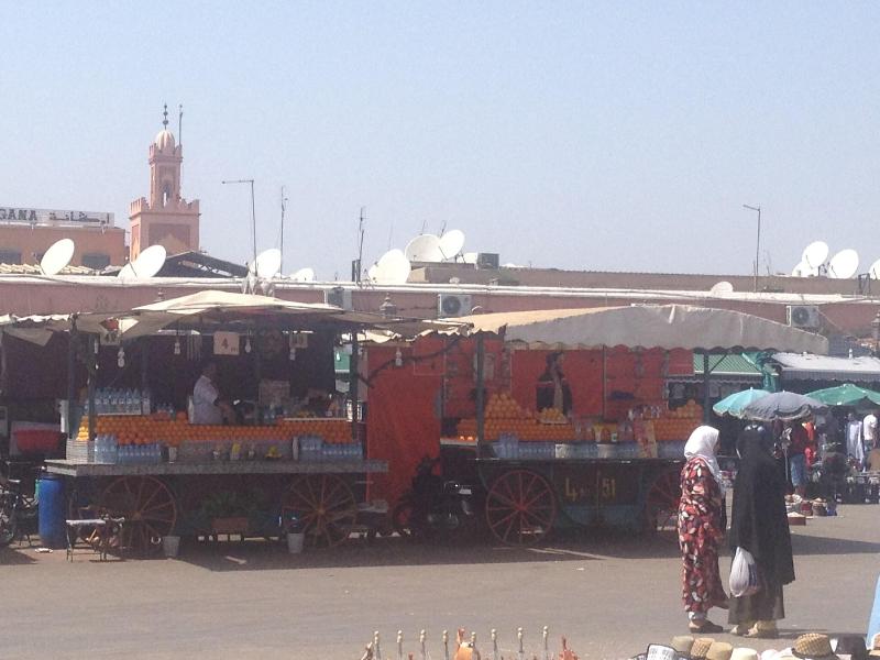 Riad Mariana - Genel