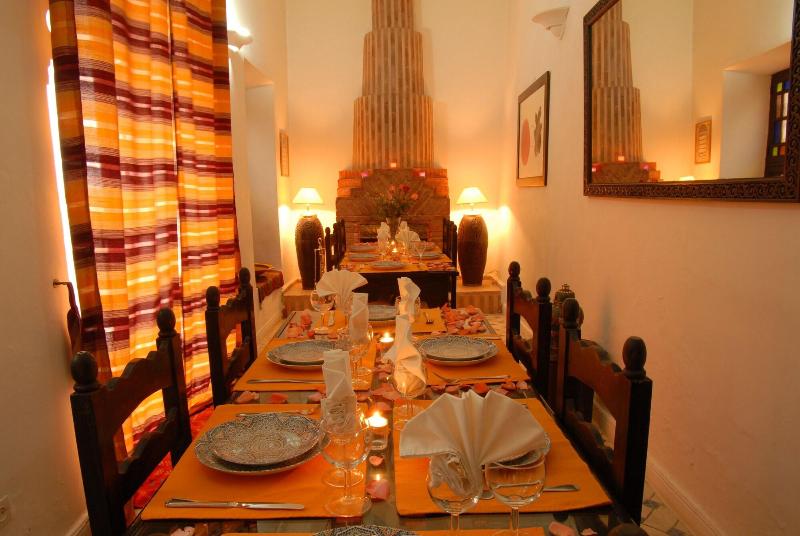 Riad Al Jana - Restoran