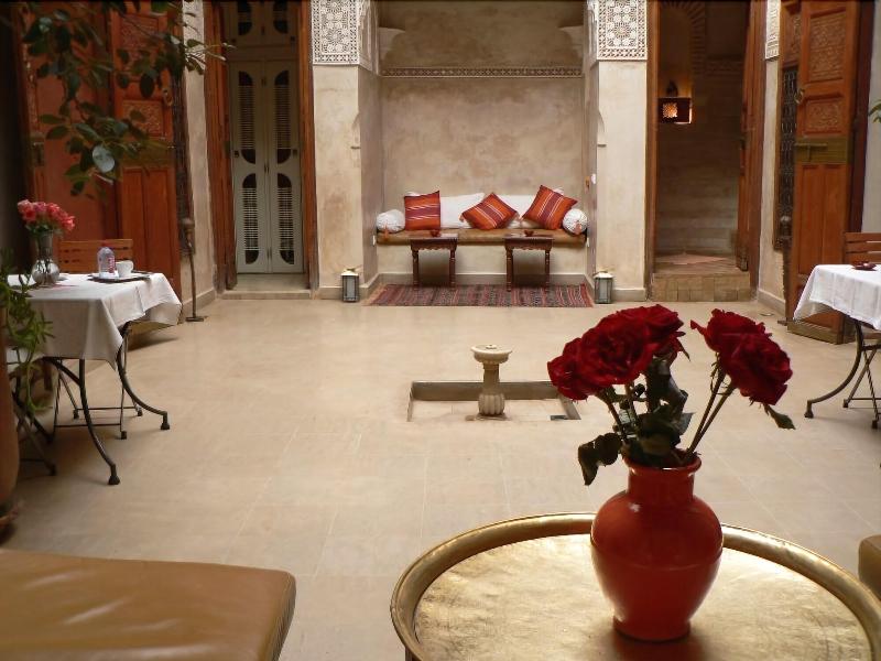 Riad Dar Zaya - Genel