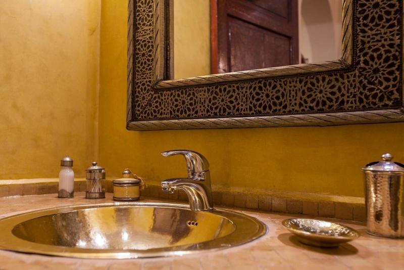 Riad Alaka - Oda