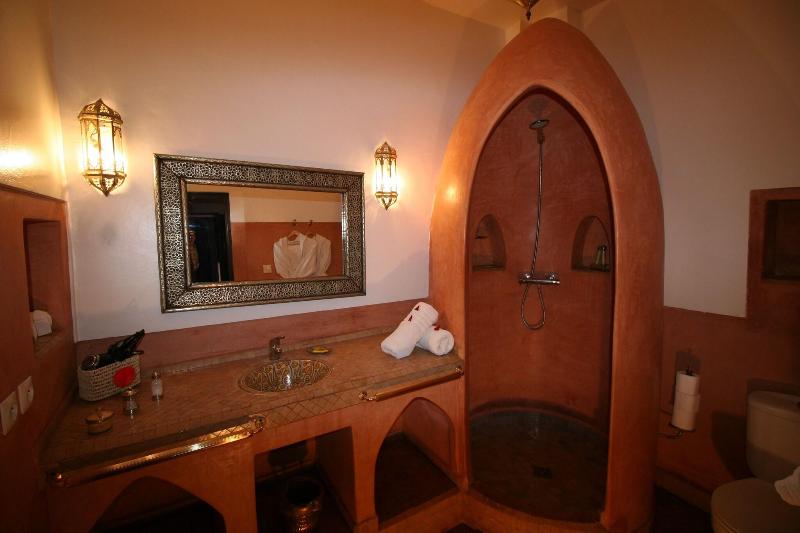Riad Alaka - Oda