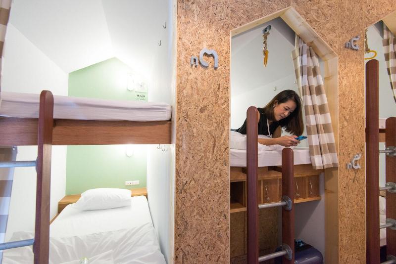 Barn And Bed Hostel - Oda