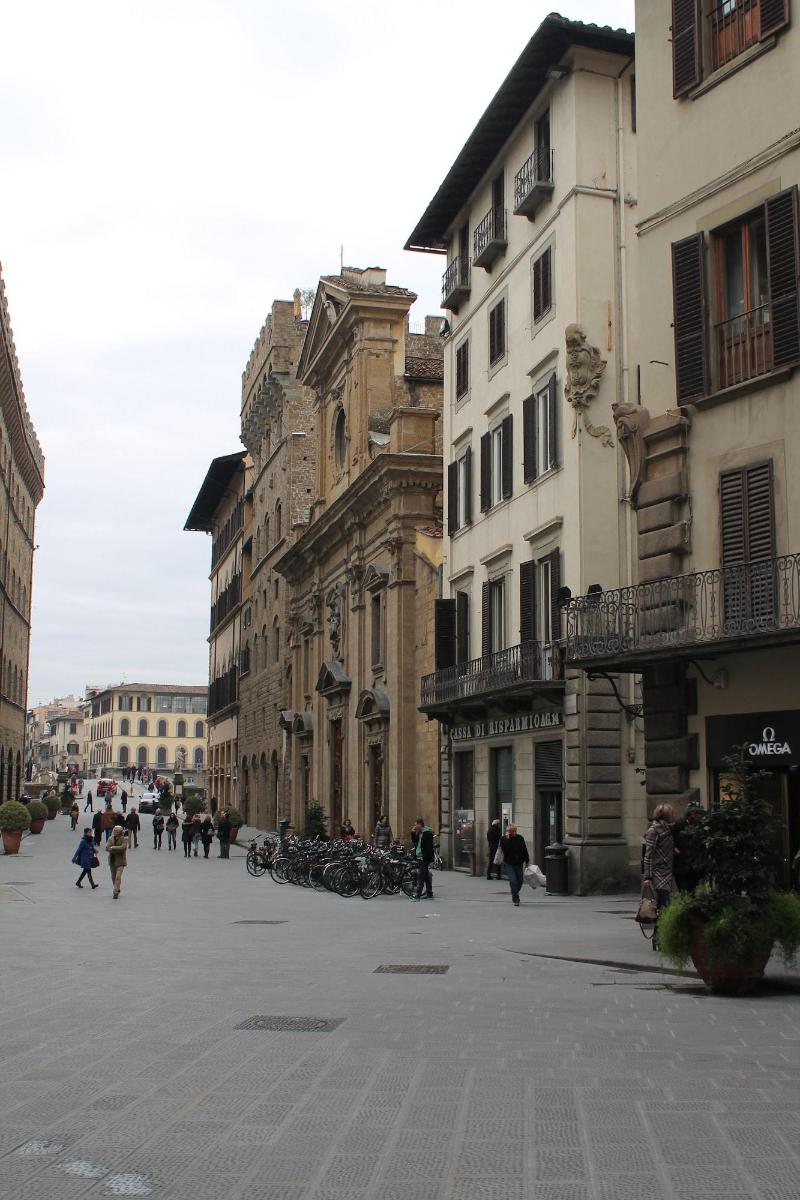Tornabuoni View - Genel
