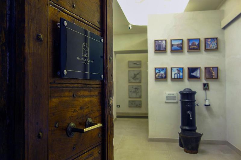 Campo De Fiori Prestige Rooms - Lobi