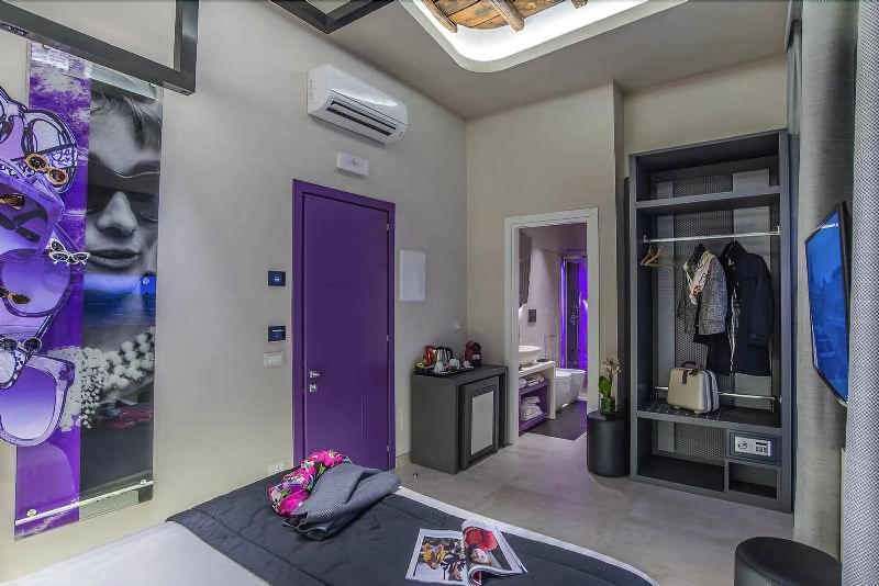 Via Veneto Prestige Rooms - Oda