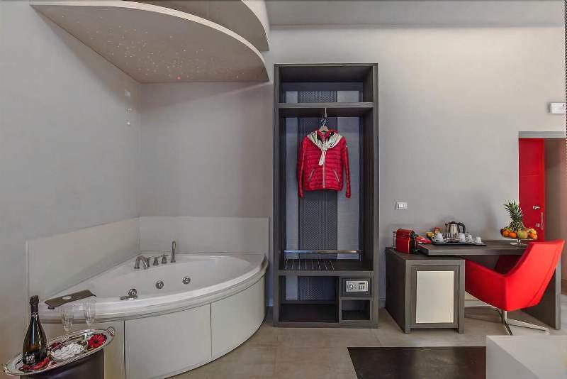 Via Veneto Prestige Rooms - Oda