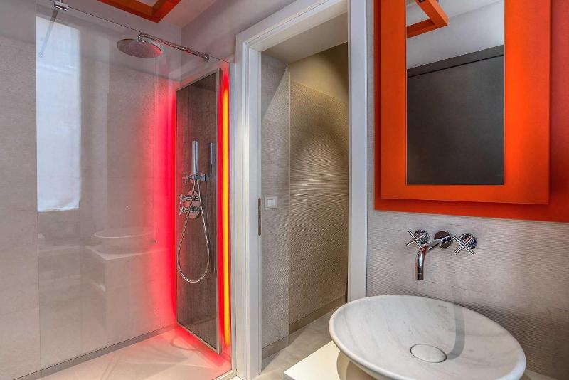 Via Veneto Prestige Rooms - Oda