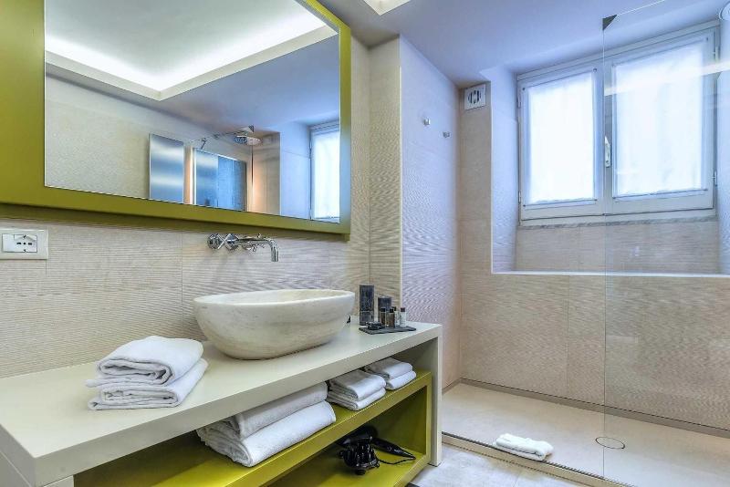 Via Veneto Prestige Rooms - Oda