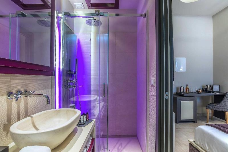 Via Veneto Prestige Rooms - Oda