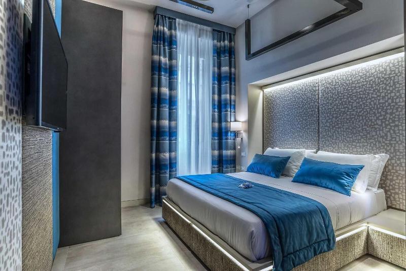 Via Veneto Prestige Rooms - Oda