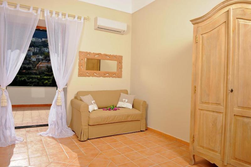 Maison Liparlati Positano - Oda