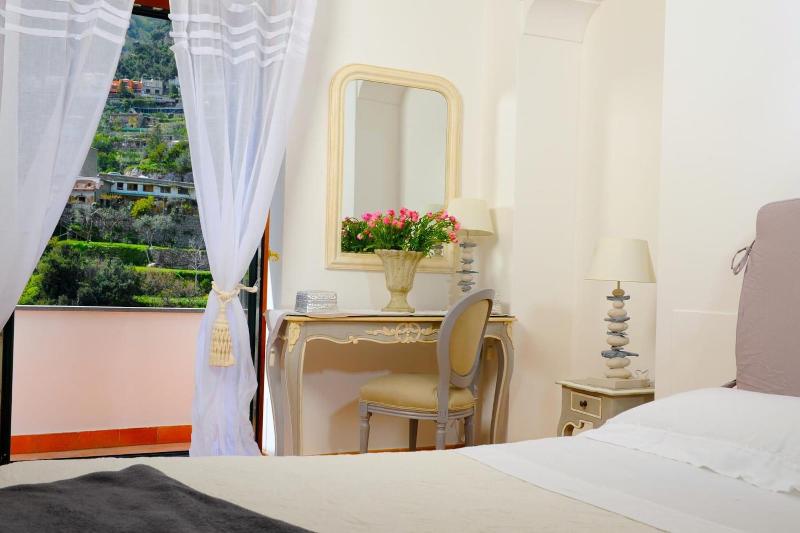 Maison Liparlati Positano - Oda