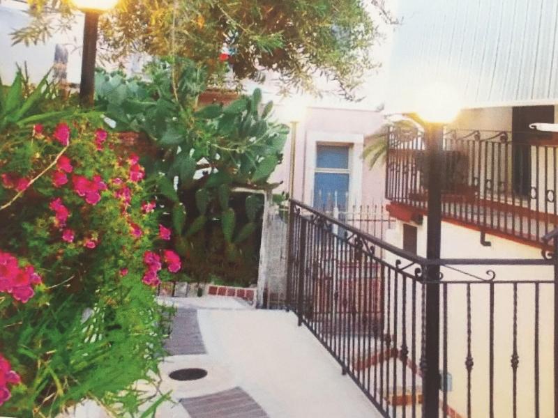Villa Arianna - Genel