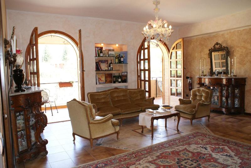 Villa Diana - Lobi