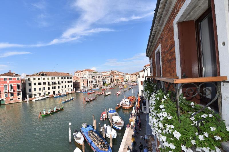 B&B Vista sul Canal Grande - Genel