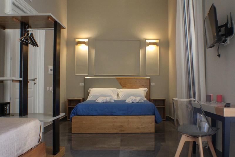 Be Italian Flat Piazza Bovio 22 - Genel