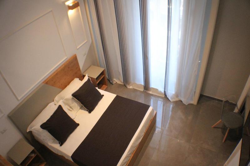 Be Italian Flat Piazza Bovio 22 - Oda