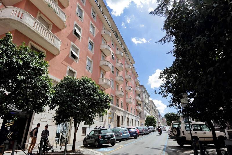 Bellezza al Colosseo B&B and Apartments - Genel