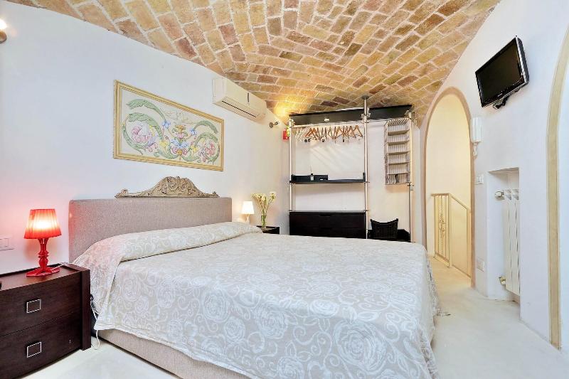 Bellezza al Colosseo B&B and Apartments - Oda