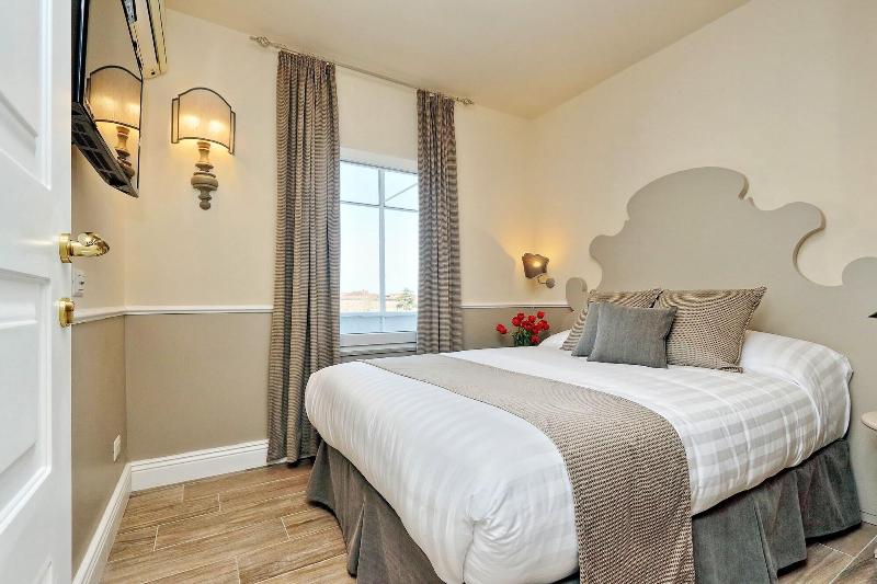 Bellezza al Colosseo B&B and Apartments - Oda