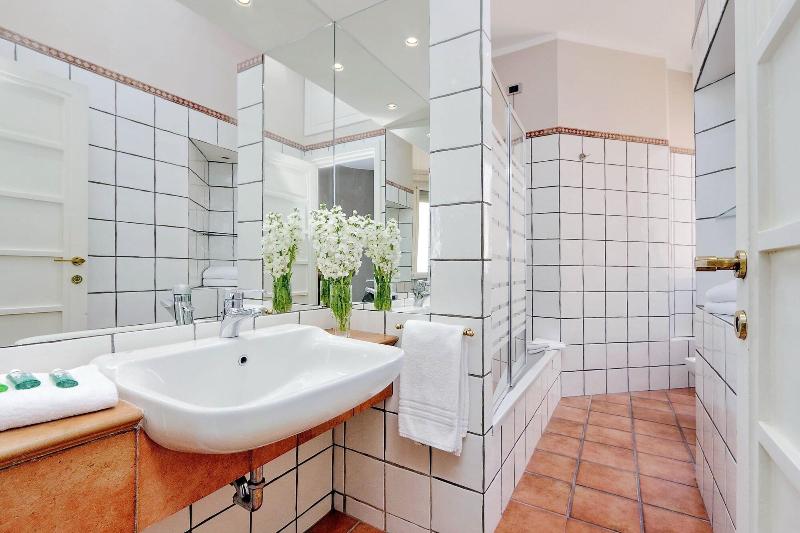 Bellezza al Colosseo B&B and Apartments - Oda