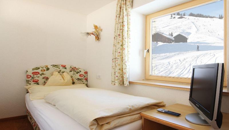 Hotel Anemone - Oda