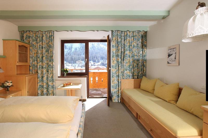 Hotel Anemone - Oda