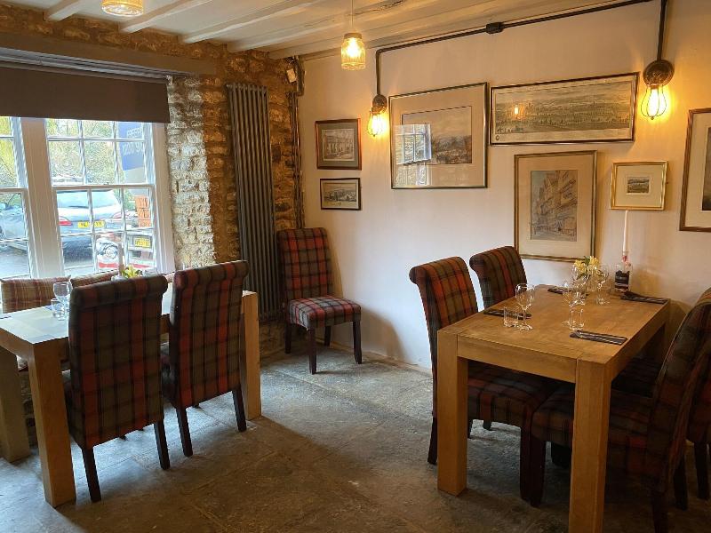 The George Inn - Restoran