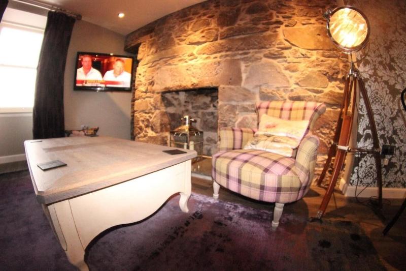 Shorehead Guest House - Lobi