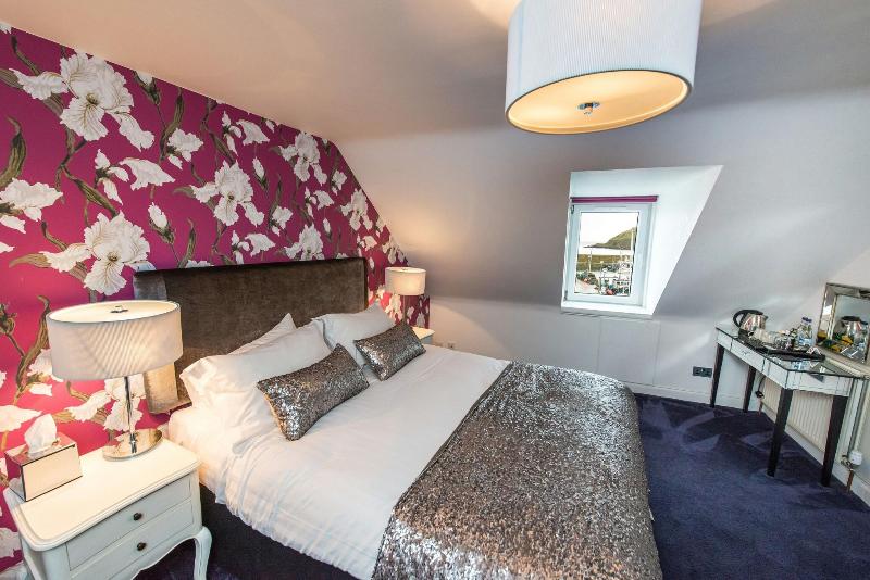 Shorehead Guest House - Genel