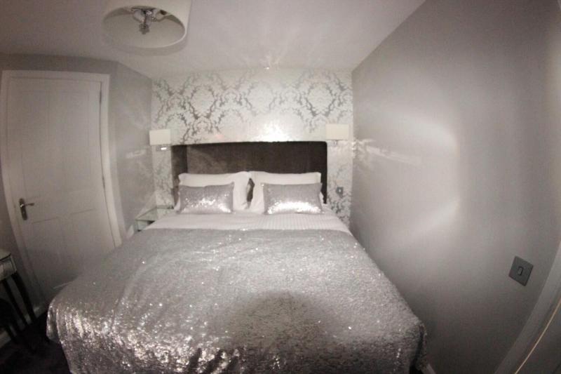 Shorehead Guest House - Oda