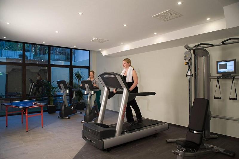 Parkhotel Bad Homburg - Aktivite