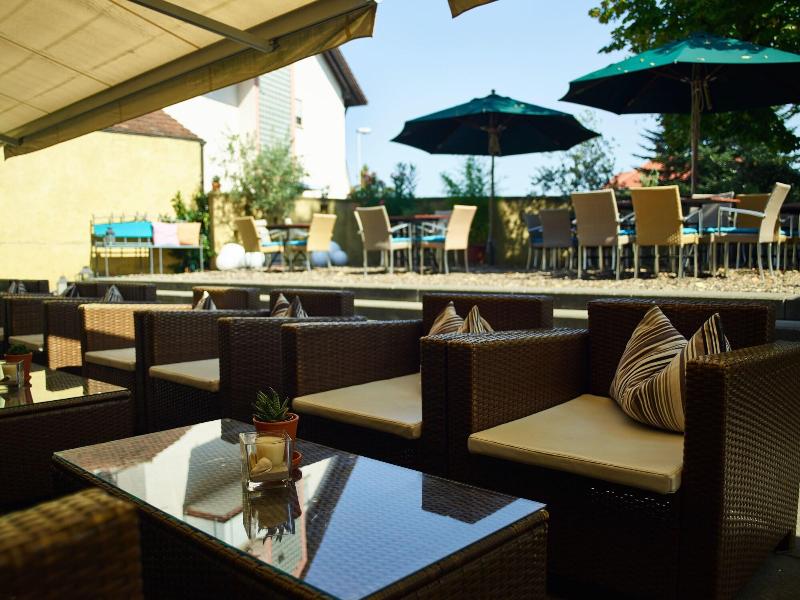 Ko'Ono Hotel und Restaurant - Teras