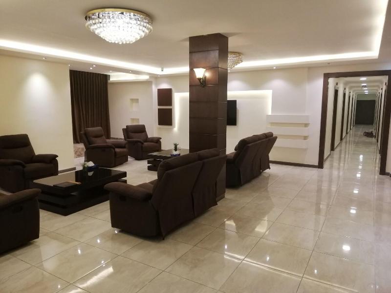 Seven Days Hotel - Lobi
