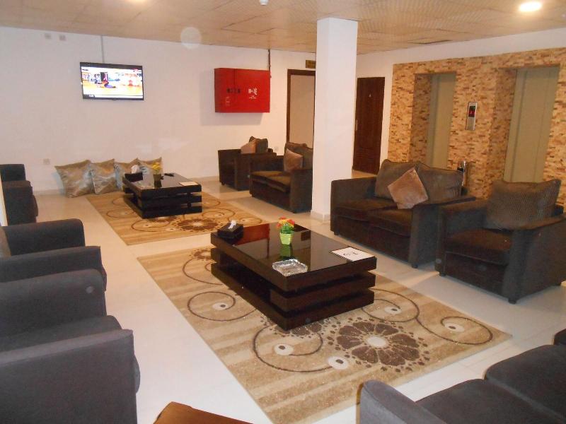 Seven Days Hotel - Lobi