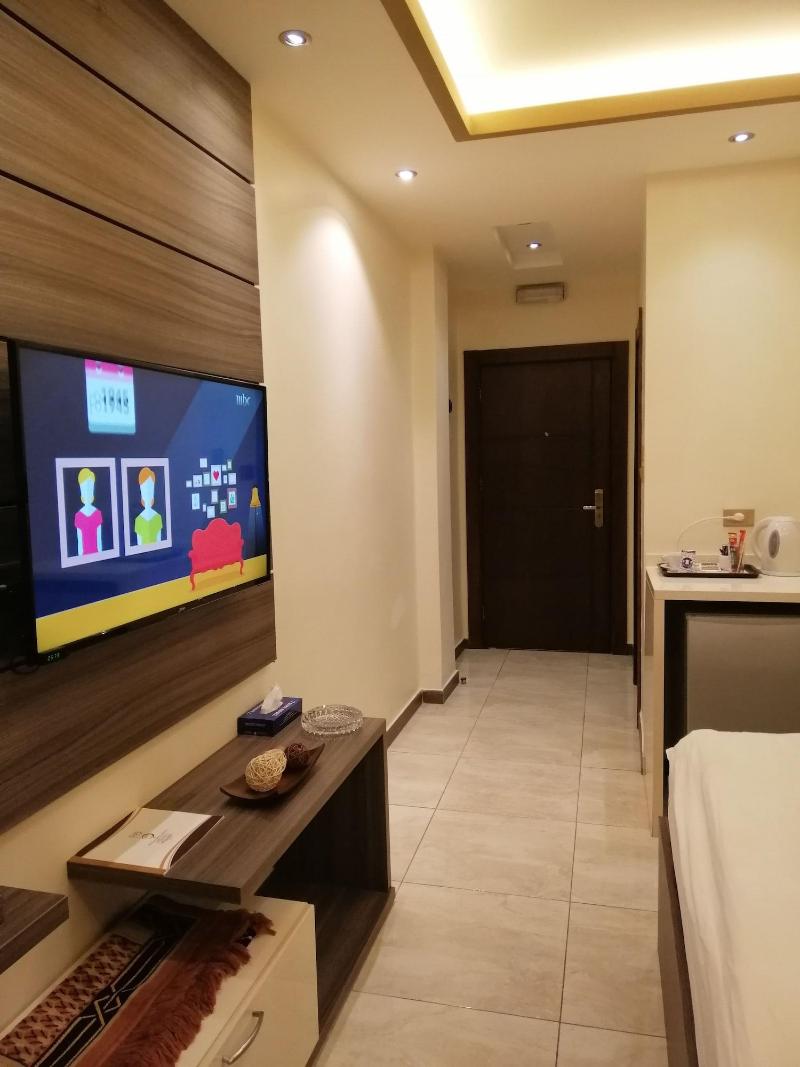 Seven Days Hotel - Oda
