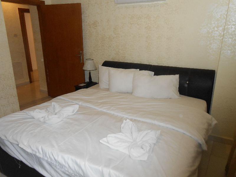 Seven Days Hotel - Oda