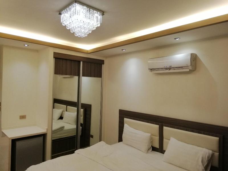 Seven Days Hotel - Oda