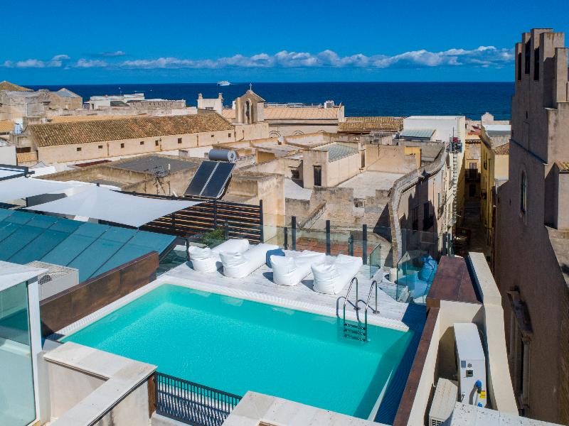 Azzoli Trapani Apartments & Skypool - Adults Only - Havuz