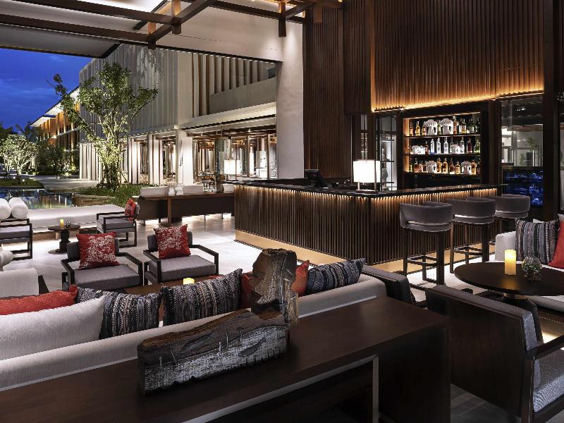 Pullman Khao Lak Resort - Bar