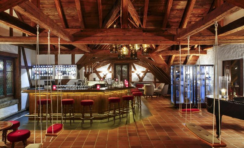 Schloss-Hotel – Swiss-Chalet Merlischachen - Bar